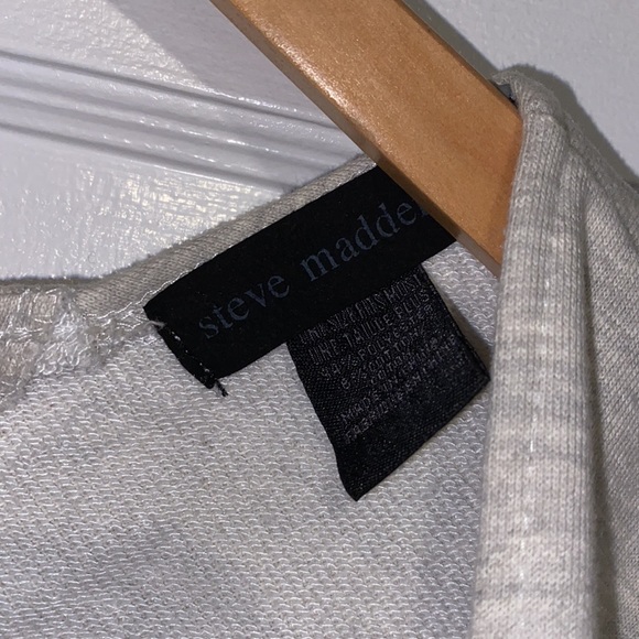 Steve Madden wrap with tie details - Picture 2 of 4